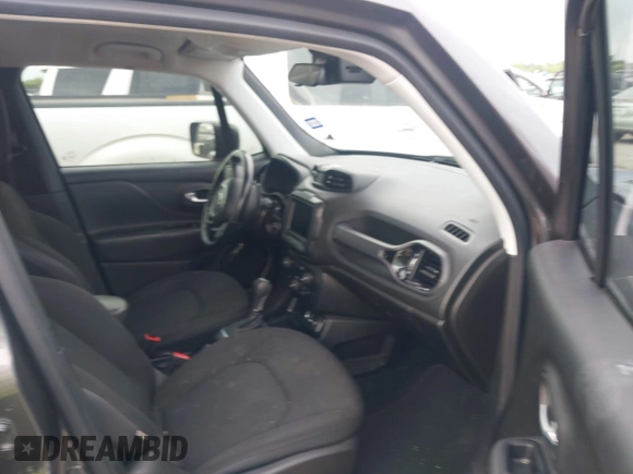 2019 Jeep Renegade Latitude z VIN ZACNJABBXKPJ76703, wystawiony jako IAAI lot #42151566 z przebiegiem 91 372 mil mil oraz . Historia ofert i sprzedaży dostępna na DreamBid. Obrazek 5.