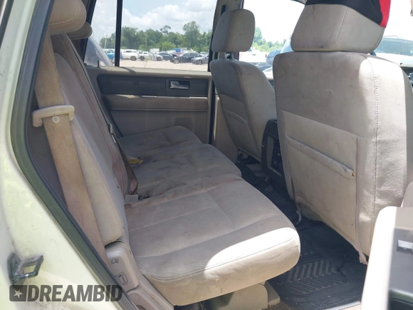 2008 Ford Expedition SSV with VIN 1FMFU15558LA64100, listed as a IAAI auction lot 42605475 with 275,512 mi miles and . Bid and sale history available at DreamBid. Image 8.
