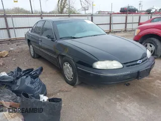 1997 Chevrolet Lumina LS with VIN 2G1WL52M8V1153650, listed as a IAAI auction lot 41931279 with 115,269 mi miles and . Bid and sale history available at DreamBid. Image 1.