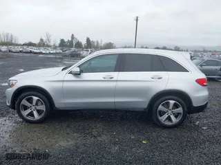 2016 Mercedes-Benz GLC with VIN WDC0G4KB8GF101046, listed as a IAAI auction lot 41846955 with 77,859 mi miles. Bid and sale history available at carsss.com. Image 15.
