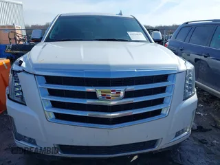 2017 Cadillac Escalade z VIN 1GYS4AKJ9HR233577, wystawiony jako IAAI lot #41524641 z przebiegiem 126 299 mil mil oraz . Historia ofert i sprzedaży dostępna na DreamBid. Obrazek 11.