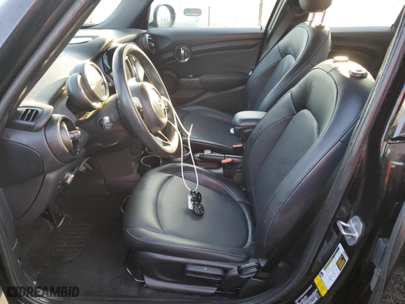 2020 MINI Hardtop 4 Door Cooper with VIN WMWXU7C05L2M26506, listed as a Copart auction lot 74293374 with 26881 miles and Non Repairable. Bid and sale history available at carsss.com. Image 7.
