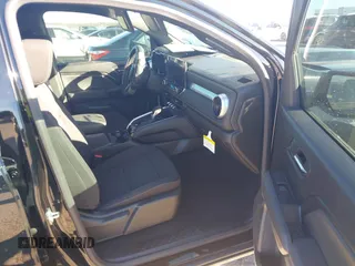 2024 Chevrolet Colorado 2WD LT с VIN 1GCGSCEC7R1215802, выставлен на аукционе IAAI как лот 41219540 с пробегом 2 659 миль миль и . История ставок и продаж доступна на DreamBid. Изображение 5.