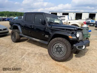2022 Jeep Gladiator Overland with VIN 1C6HJTFGXNL103946, listed as a Copart auction lot 55928083 with 6,444 mi miles. Bid and sale history available at carsss.com. Image 4.