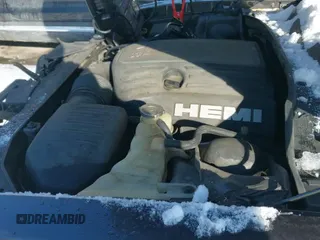 2015 Dodge Charger RT с VIN 2C3CDXCT8FH793301, выставлен на аукционе IAAI как лот 41340205 с пробегом 129 430 миль миль и . История ставок и продаж доступна на DreamBid. Изображение 25.