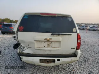 2007 Chevrolet Suburban LTZ with VIN 3GNFK16347G144417, listed as a Copart auction lot 71093544 with 279,255 mi miles and Clean Title. Bid and sale history available at carsss.com. Image 6.