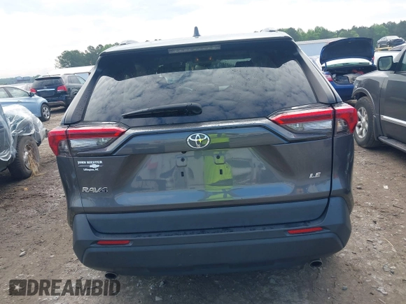 2021 Toyota RAV4 LE z VIN 2T3H1RFV5MC155993, wystawiony jako IAAI lot #42259037 z przebiegiem 79 719 mil mil oraz . Historia ofert i sprzedaży dostępna na DreamBid. Obrazek 16.