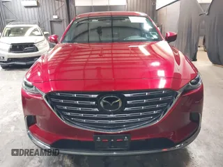 2023 Mazda CX-9 Signature z VIN JM3TCBEY4P0634153, wystawiony jako IAAI lot #42132856 z przebiegiem 25 131 mil mil oraz . Historia ofert i sprzedaży dostępna na DreamBid. Obrazek 6.