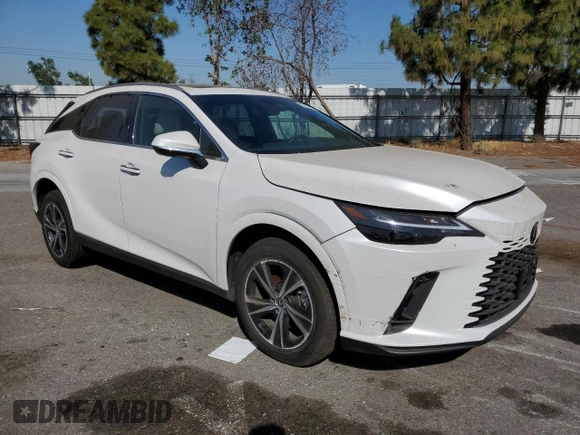 2024 Lexus RX with VIN 2T2BBMCA8RC028190, listed as a Copart auction lot 63269304 with 4,847 mi miles and Salvage Title. Bid and sale history available at carsss.com. Image 4.