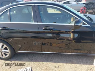 2019 Mercedes-Benz C 300 with VIN 55SWF8DB0KU304595, listed as a IAAI auction lot 42004166 with 55,580 mi miles and . Bid and sale history available at DreamBid. Image 13.