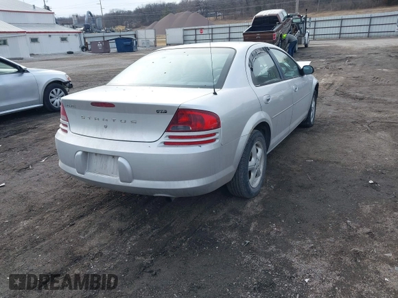 2005 Dodge Stratus SXT z VIN 1B3EL46R05N513027, wystawiony jako IAAI lot #41560225 z przebiegiem 213 877 mil mil oraz . Historia ofert i sprzedaży dostępna na DreamBid. Obrazek 4.