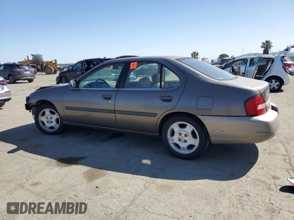 2000 Nissan Altima GXE with VIN 1N4DL01A5YC215678, listed as a Copart auction lot 51619525 with 0 mi miles and Salvage Title. Bid and sale history available at carsss.com. Image 2.