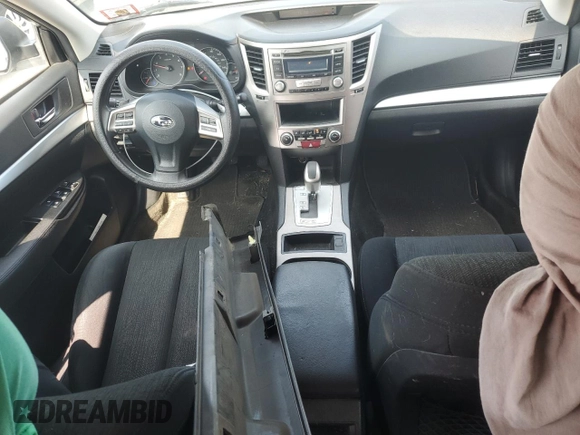 2014 Subaru Outback 2.5i with VIN 4S4BRBAC1E3208876, listed as a Copart auction lot 58860945 with 125,140 mi miles and Salvage title. Bid and sale history available at DreamBid. Image 8.