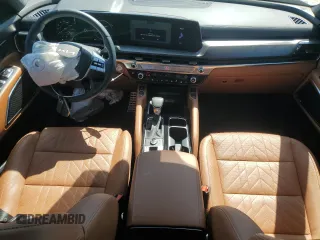 2025 Kia Telluride SX X-Line with VIN 5XYP5DGC0SG599325, listed as a Copart auction lot 51951635 with 3,212 mi miles and Salvage title. Bid and sale history available at DreamBid. Image 8.