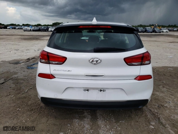 2020 Hyundai Elantra GT with VIN KMHH35LE7LU124953, listed as a Copart auction lot 60322393 with 39,175 mi miles. Bid and sale history available at carsss.com. Image 6.