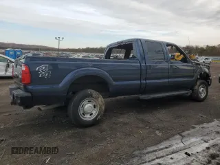 2015 Ford Super Duty F-250 SRW Lariat with VIN 1FT7W2B62FEB25202, listed as a Copart auction lot 41829805 with Not Provided miles and Salvage Title. Bid and sale history available at carsss.com. Image 3.