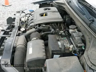 2018 Hyundai Elantra SE z VIN 5NPD74LFXJH273116, wystawiony jako IAAI lot #43399857 z przebiegiem 147 434 mil mil oraz . Historia ofert i sprzedaży dostępna na DreamBid. Obrazek 12.