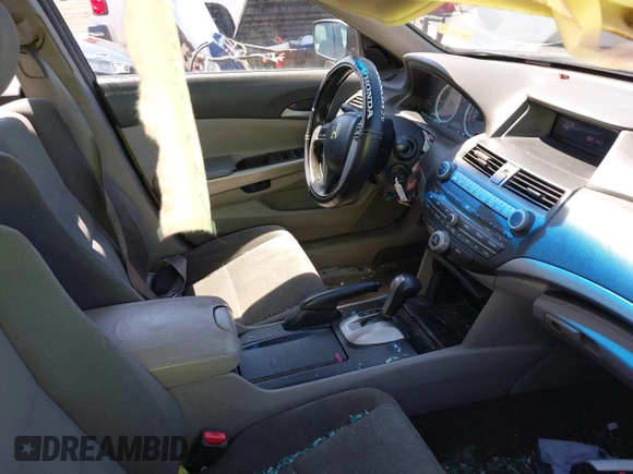 2010 Honda Accord EX z VIN 1HGCP2F73AA162811, wystawiony jako IAAI lot #42231673 z przebiegiem 174 126 mil mil oraz . Historia ofert i sprzedaży dostępna na DreamBid. Obrazek 5.