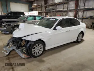 2007 BMW 3 Series 328xi with VIN WBAVC93517KX56831, listed as a Copart auction lot 54937815 with 232,405 mi miles and Salvage title. Bid and sale history available at DreamBid. Image 1.