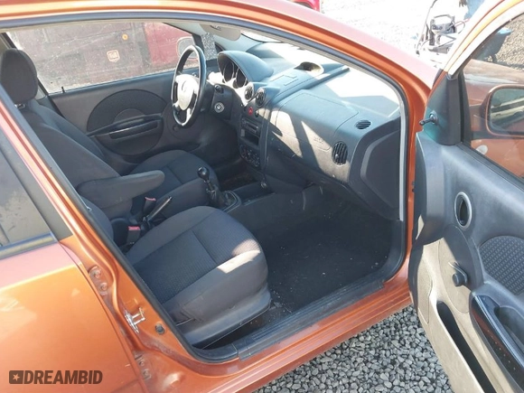 2008 Chevrolet Aveo LS with VIN KL1TD66678B089931, listed as a IAAI auction lot 41562783 with 184,225 mi miles. Bid and sale history available at carsss.com. Image 5.
