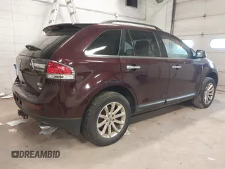 2011 Lincoln MKX with VIN 2LMDJ8JK5BBJ01386, listed as a IAAI auction lot 41983894 with 160,608 mi miles. Bid and sale history available at carsss.com. Image 4.