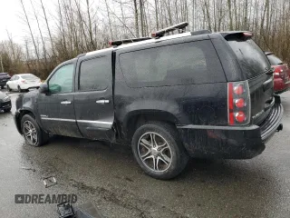 2014 GMC Yukon XL Denali with VIN 1GKS2MEF3ER133527, listed as a Copart auction lot 46869275 with 145,014 mi miles and Salvage Title. Bid and sale history available at carsss.com. Image 2.