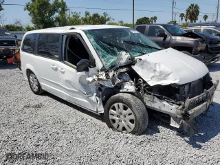 2016 Dodge Grand Caravan SE with VIN 2C4RDGBG5GR372139, listed as a Copart auction lot 52327315 with 120,611 mi miles and Salvage Title. Bid and sale history available at carsss.com. Image 4.