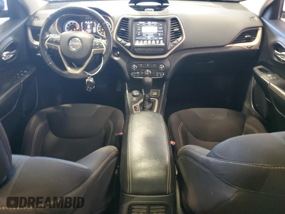 2016 Jeep Cherokee Latitude with VIN 1C4PJMCB8GW203113, listed as a Copart auction lot 64230625 with 81,946 mi miles and Salvage title. Bid and sale history available at DreamBid. Image 8.