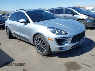 2018 Porsche Macan S z VIN WP1AB2A55JLB36398, wystawiony jako IAAI lot #42094742 z przebiegiem 97 376 mil mil oraz . Historia ofert i sprzedaży dostępna na DreamBid. Obrazek 1.