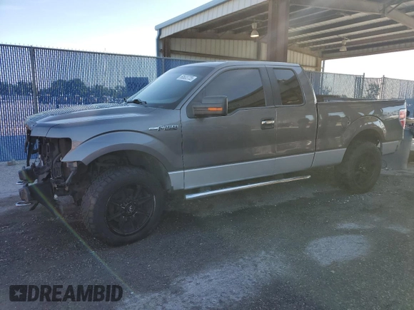 2014 Ford F-150 XL with VIN 1FTFX1EF9EFB27276, listed as a Copart auction lot 60633735 with 131,693 mi miles and Salvage title. Bid and sale history available at DreamBid. Image 1.