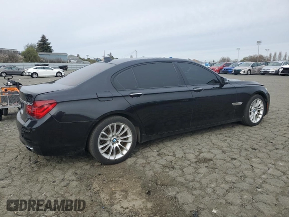 2015 BMW 7 Series 750Li with VIN WBAYE8C54FD782389, listed as a Copart auction lot 45150445 with 122,788 mi miles and Clean Title. Bid and sale history available at carsss.com. Image 3.
