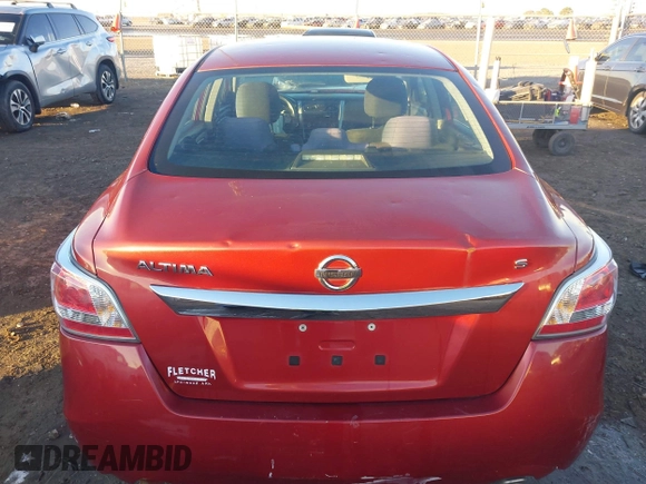 2015 Nissan Altima 2.5 S with VIN 1N4AL3AP6FC246394, listed as a IAAI auction lot 41052317 with 195,388 mi miles. Bid and sale history available at carsss.com. Image 19.