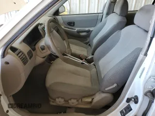 2002 Hyundai Accent GL with VIN KMHCG45C82U380280, listed as a Copart auction lot 79087254 with 173,764 mi miles and Clean Title. Bid and sale history available at carsss.com. Image 7.