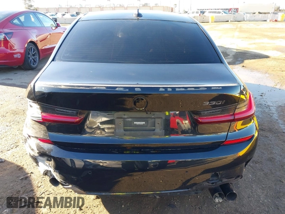 2022 BMW 3 Series 330i z VIN 3MW5R1J07N8C43380, wystawiony jako IAAI lot #41746284 z przebiegiem 60 194 mil mil oraz . Historia ofert i sprzedaży dostępna na DreamBid. Obrazek 16.