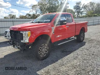2017 Ford F-350 Lariat with VIN 1FT8X3BT3HEB67118, listed as a Copart auction lot 78374534 with 159,388 mi miles and Salvage title. Bid and sale history available at DreamBid. Image 1.