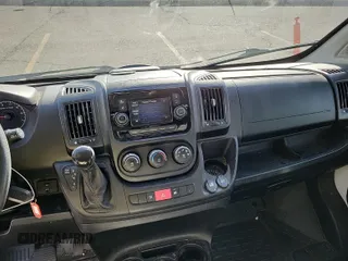 2019 Ram ProMaster Cargo with VIN 3C6TRVDG3KE501005, listed as a IAAI auction lot 42225844 with 140,266 mi miles and . Bid and sale history available at carsss.com. Image 1.