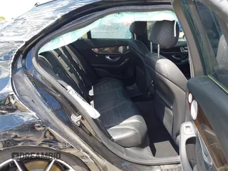2019 Mercedes-Benz C 300 with VIN 55SWF8DB3KU301934, listed as a IAAI auction lot 42195040 with 58,816 mi miles and . Bid and sale history available at DreamBid. Image 8.