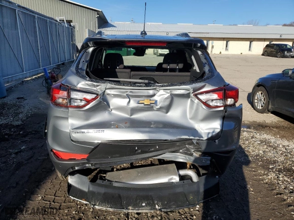 2025 Chevrolet TrailBlazer LT with VIN KL79MPSP0SB088387, listed as a Copart auction lot 87012414 with 289 mi miles and Salvage Title. Bid and sale history available at carsss.com. Image 6.