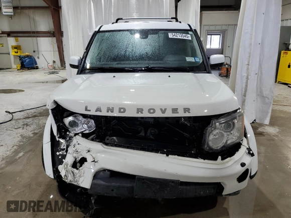 2011 Land Rover LR4 Lux with VIN SALAK2D46BA585602, listed as a Copart auction lot 54213545 with 200,777 mi miles and Salvage title. Bid and sale history available at DreamBid. Image 5.