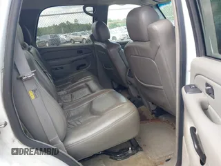 2005 Chevrolet Tahoe LT z VIN 1GNEC13T15J198864, wystawiony jako IAAI lot #42306809 z przebiegiem 317 907 mil mil oraz . Historia ofert i sprzedaży dostępna na DreamBid. Obrazek 8.
