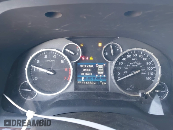 2017 Toyota Tundra 2WD Limited with VIN 5TFFW5F17HX228733, listed as a IAAI auction lot 41139223 with 114,169 mi miles. Bid and sale history available at carsss.com. Image 7.