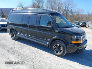 2018 GMC Savana Cargo Van with VIN 1GTW7BFG5J1160683, listed as a IAAI auction lot 41822345 with 81,359 mi miles. Bid and sale history available at carsss.com. Image 1.