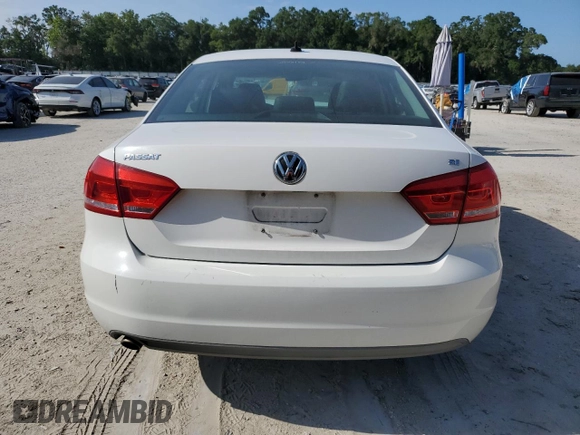 2012 Volkswagen Passat SE with VIN 1VWBH7A30CC045734, listed as a Copart auction lot 61510605 with 130,035 mi miles and Salvage title. Bid and sale history available at DreamBid. Image 6.