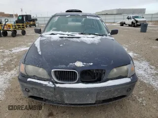 2002 BMW 3 Series 325i with VIN WBAEV33452KL65673, listed as a Copart auction lot 84234584 with 222,600 mi miles and Non Repairable. Bid and sale history available at carsss.com. Image 5.