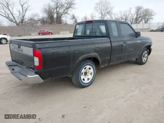 1998 Nissan Frontier 2WD XE with VIN 1N6DD26S2WC325599, listed as a IAAI auction lot 41551614 with 99,047 mi miles. Bid and sale history available at carsss.com. Image 4.