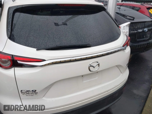 2016 Mazda CX-9 Sport with VIN JM3TCABY4G0123931, listed as a IAAI auction lot 41710045 with 161,109 mi miles. Bid and sale history available at carsss.com. Image 17.
