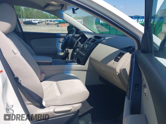 2011 Mazda CX-9 Sport with VIN JM3TB2BA7B0304087, listed as a IAAI auction lot 42138663 with 186,964 mi miles and . Bid and sale history available at DreamBid. Image 5.
