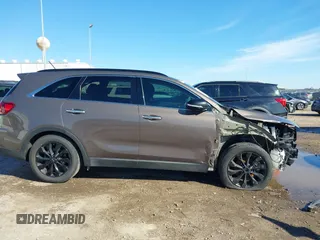 2019 Kia Sorento LX V6 with VIN 5XYPG4A56KG600188, listed as a IAAI auction lot 41347390 with 79,098 mi miles. Bid and sale history available at carsss.com. Image 14.