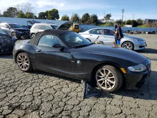 2008 BMW Z4 3.0i z VIN 4USBU33508LW73896, wystawiony jako Copart lot #87127914 z przebiegiem Nie podano mil oraz Czysty tytuł • Clean title. Historia ofert i sprzedaży dostępna na DreamBid. Obrazek 4.