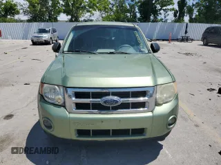 2008 Ford Escape XLT with VIN 1FMCU03158KC24575, listed as a Copart auction lot 57133855 with 200,329 mi miles and Salvage title. Bid and sale history available at DreamBid. Image 5.